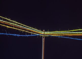 Jak podłączyć agregat do instalacji domowej z fotowoltaiką? Jak podłączyć agregat do instalacji domowej z fotowoltaiką?