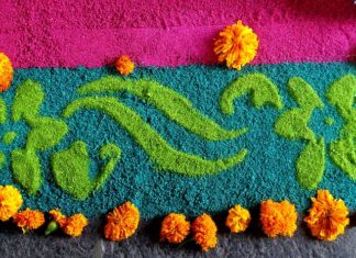 Czy można sypać trociny pod tuje?