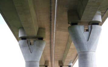 Czy robić fundament pod taras?