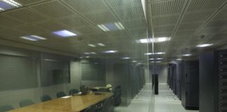 Jak zaprojektować siatkę płyt podniesionych? Jak zaprojektować siatkę płyt podniesionych